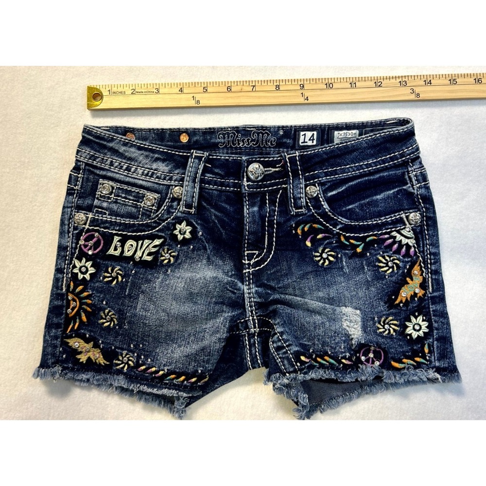 Miss Me Embellished Embroidered Cutoff Denim Shorts Distressed Girls Size 14 - Picture 14 of 15